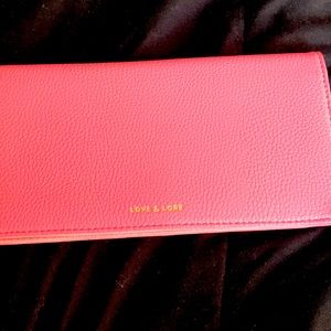 Love & Lore Travel wallet